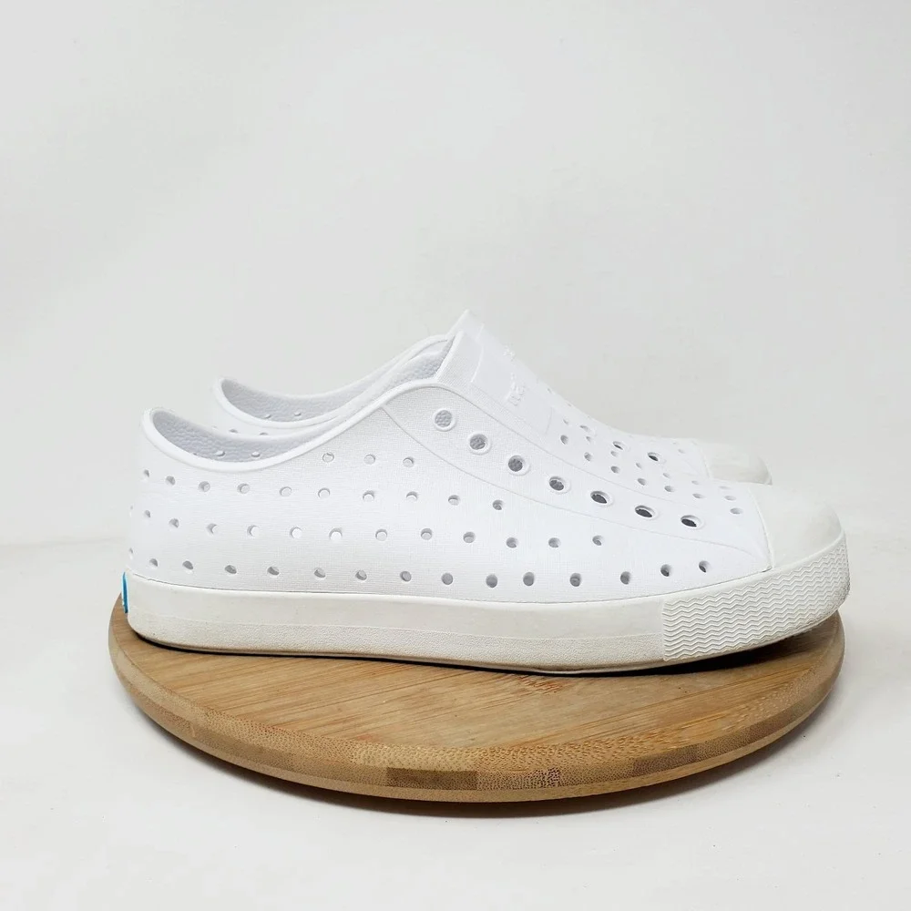 Native Jefferson Shoes Big Kids 3 Girls Boys White Slip On Sandal Play School J3